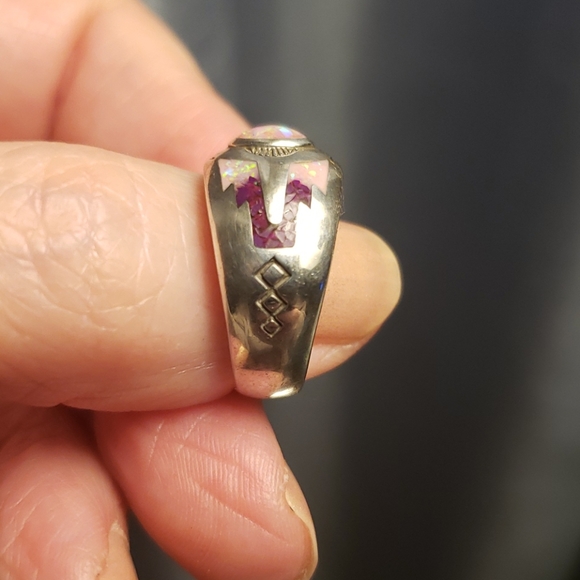 Solid Silver ring with opal inlay and center stone - Picture 4 of 7